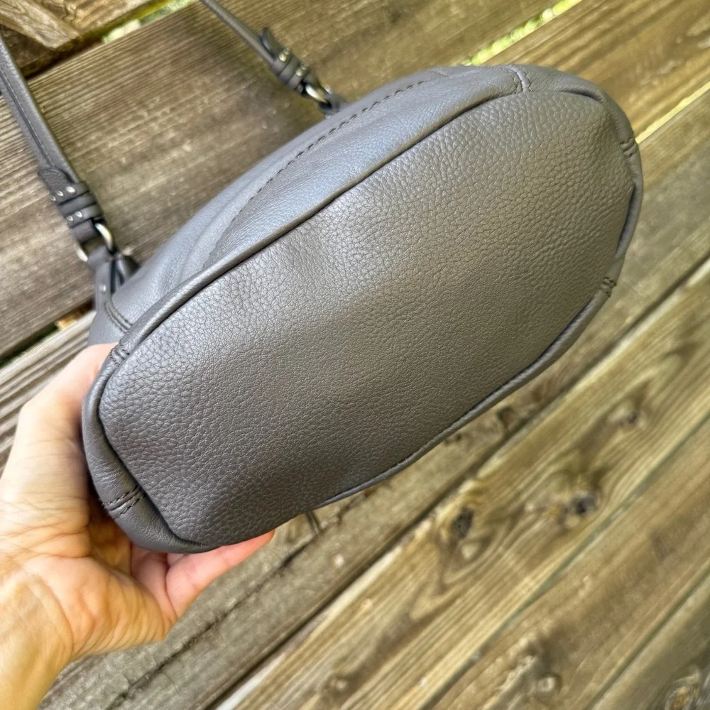 The Sak Sequoia Leather Hobo Bag Grey Pebbled Boho Minimalist